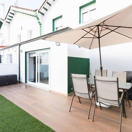 Chalet En La Cuidad- Con Jardin Y Barbacoa Gijón Exterior foto
